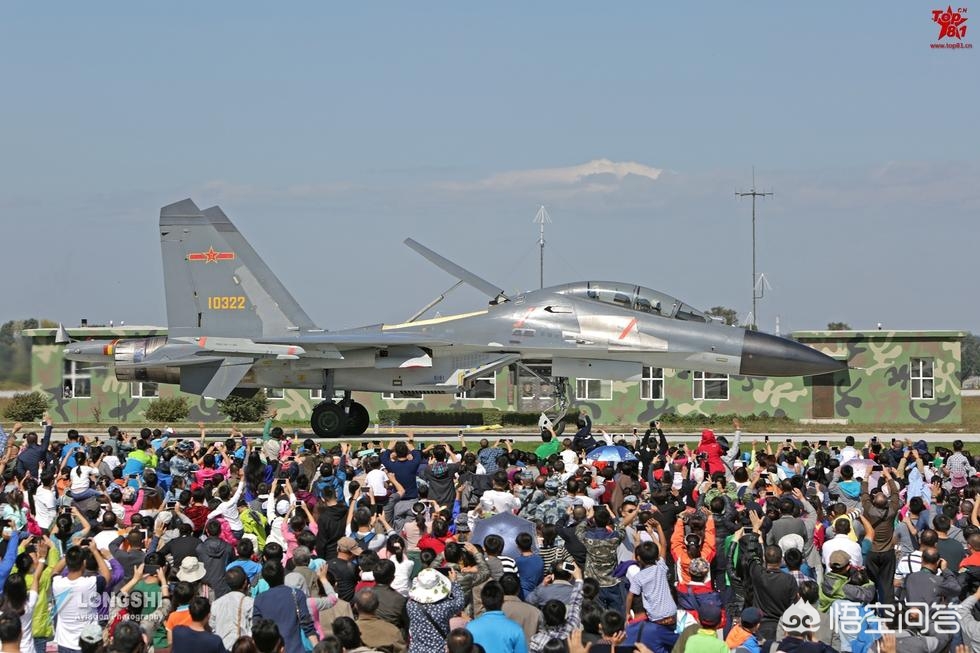 空军新战机密集亮相，空军新战机密集亮相图片