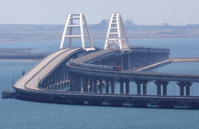 新澳今晚开奖结果查询表34期和乌袭击克里米亚大桥与乌袭击克里米亚大桥画面曝光